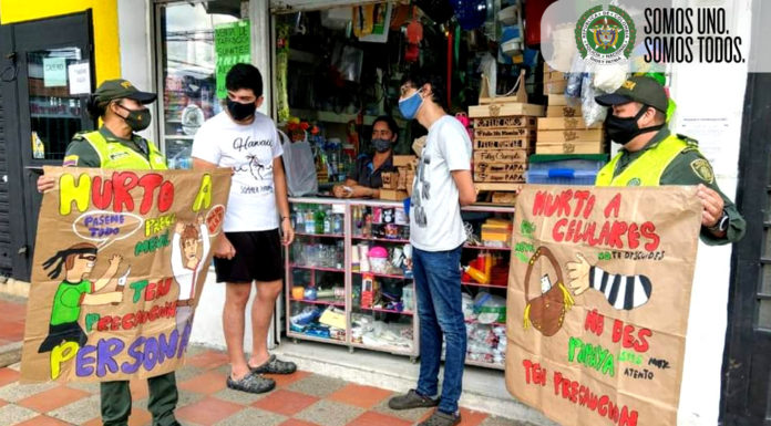 *POLICÍA PROMUEVE MEDIDAS DE SEGURIDAD Y AUTO CUIDADO EN MEDIO DE LA REACTIVACIÓN ECONÓMICA*