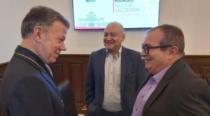 La reunión clandestina entre Santos, Timochenko y Cepeda