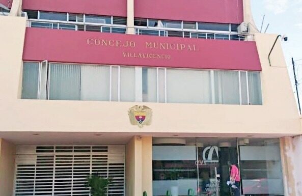 DENUNCIA PENAL POR PREVARICATO CONTRA DIRECTIVA DEL CONCEJO VILLAVICENCIO:
