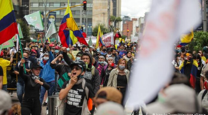 Autoridades confirman 17 muertos y más de 800 heridos durante protestas del paro nacional