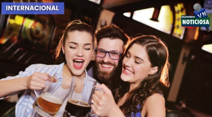 Estados Unidos ofrece cerveza gratis para que jóvenes se vacunen contra COVID-19