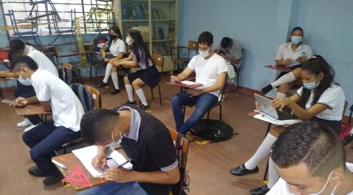 MEDIANTE ENCUENTROS VIRTUALES SE ENFATIZA IMPORTANCIA DEL AUTOCUIDADO PARA ENFRENTAR EL COVID EN LA ESCUELA