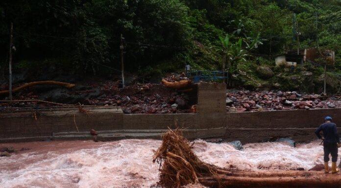 ALCALDE FELIPE HARMAN PEDIRÁ APOYO AL PRESIDENTE PETRO PARA BUSCAR FUENTES ALTERNATIVAS AL SUMINISTRO DE AGUA PARA LA CIUDAD