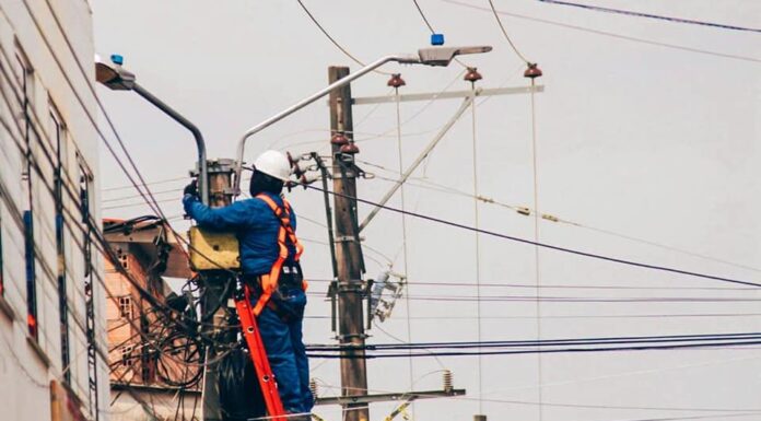 A RELIQUIA Y EL BETTY CAMACHO YA CUENTAN CON LUMINARIAS LED