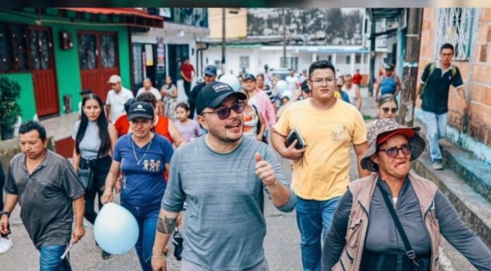 PASARON 35 AÑOS DE LUCHA PARA QUE PLAYA RICA FUERA UN BARRIO LEGALIZADO EN LA CIUDAD