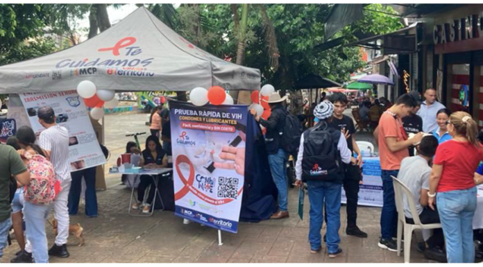 Derecho a la conmemoración del el Día internacional de la lucha contra el VIH