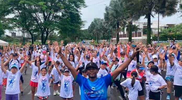 Más de 2.000 personas corrieron este domingo “por la vida y la salud”