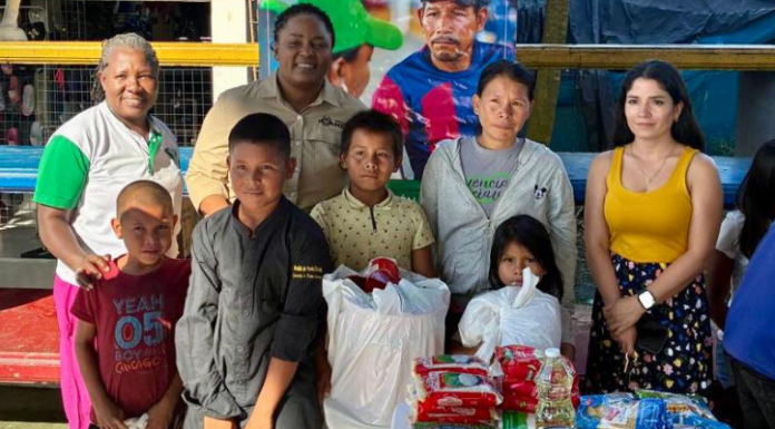 Gobernación del Meta entrega ayuda humanitaria a comunidad indígena desplazada de Mapiripán