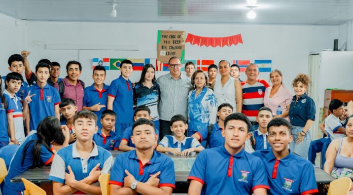 La apuesta de la alcaldía de Villavicencio con las aulas de Bilingüismo