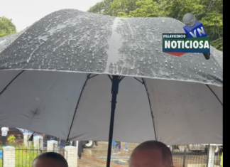 Bajo la lluvia, pero con el corazón encendido, Villavicencio despidió 2 tractomulas con más de 60 toneladas de ayuda humanitaria